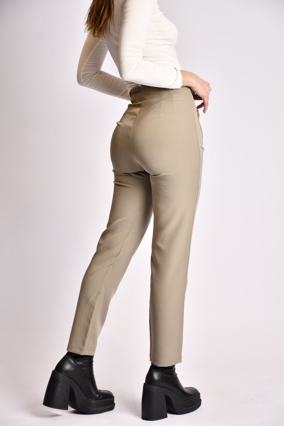 Green control pantyhose