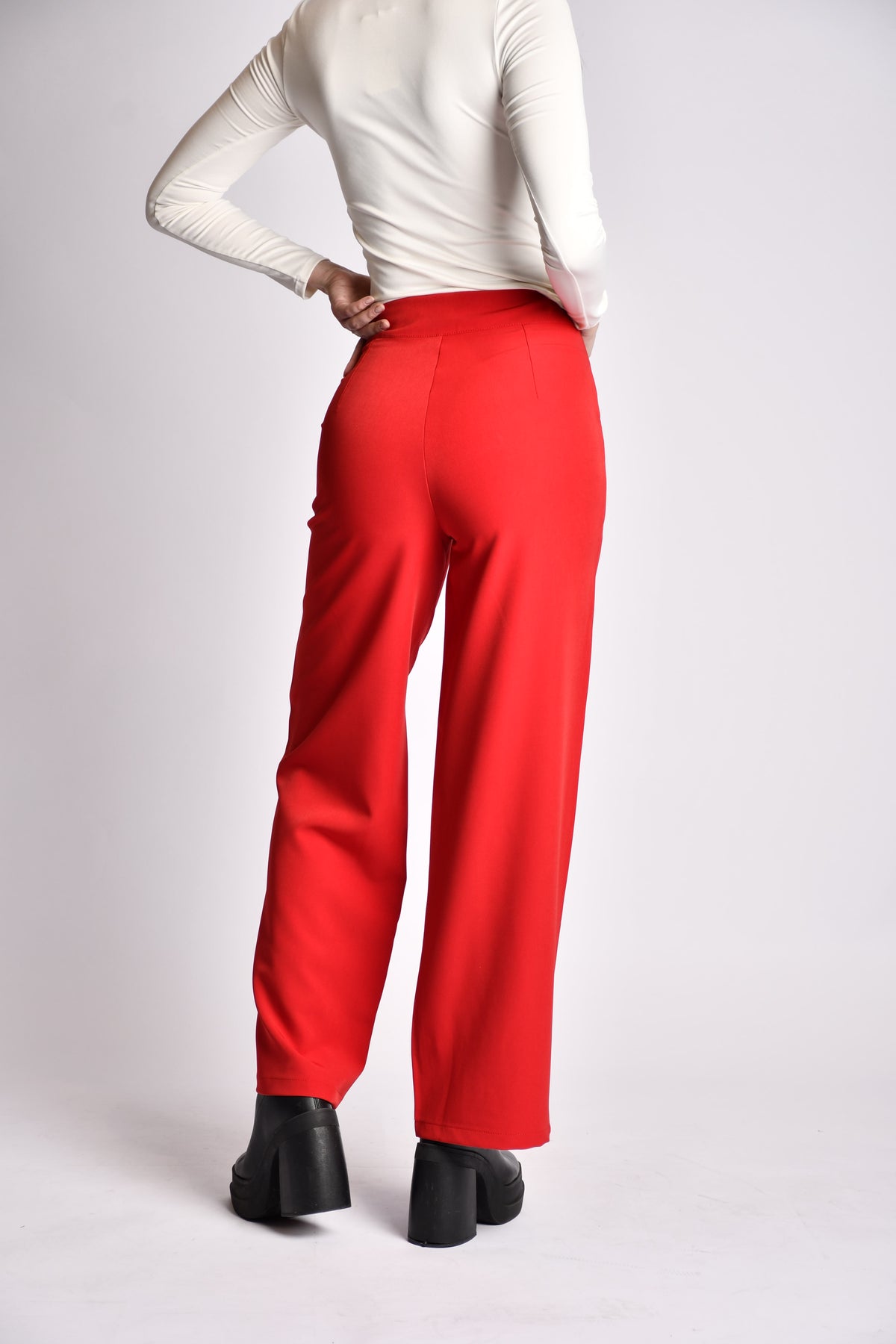Lola red pants