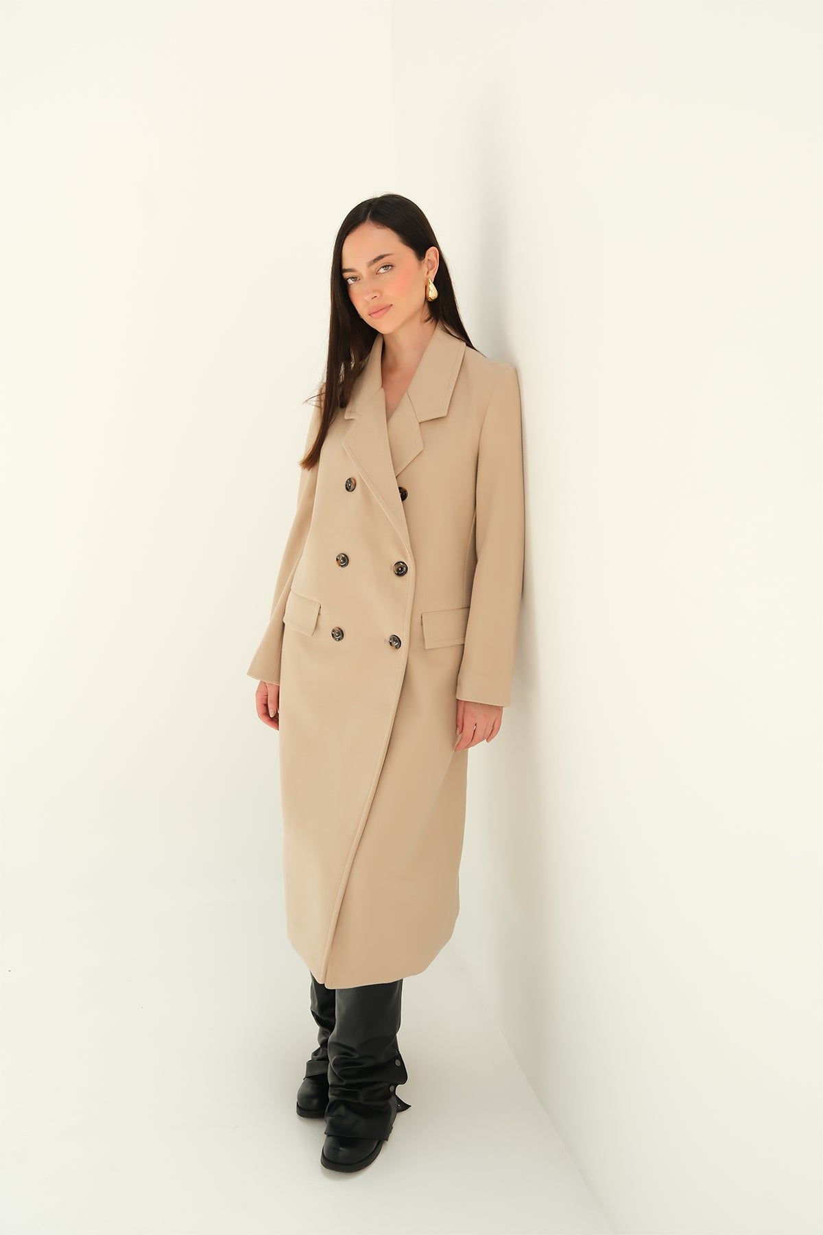 Paris beige coat