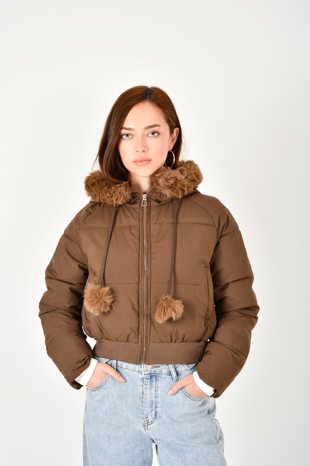 Cazadora impermeable corta
