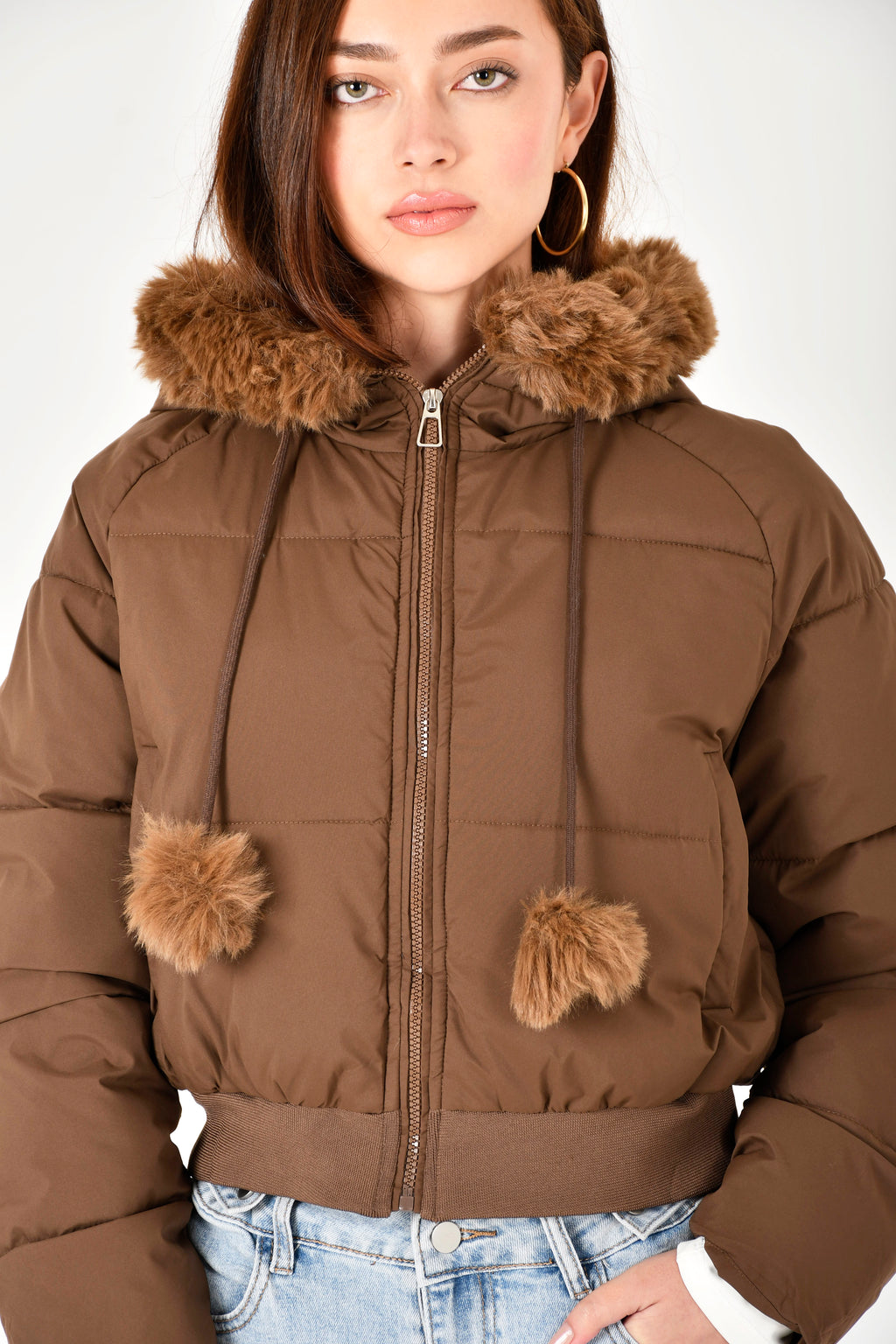Cazadora impermeable corta